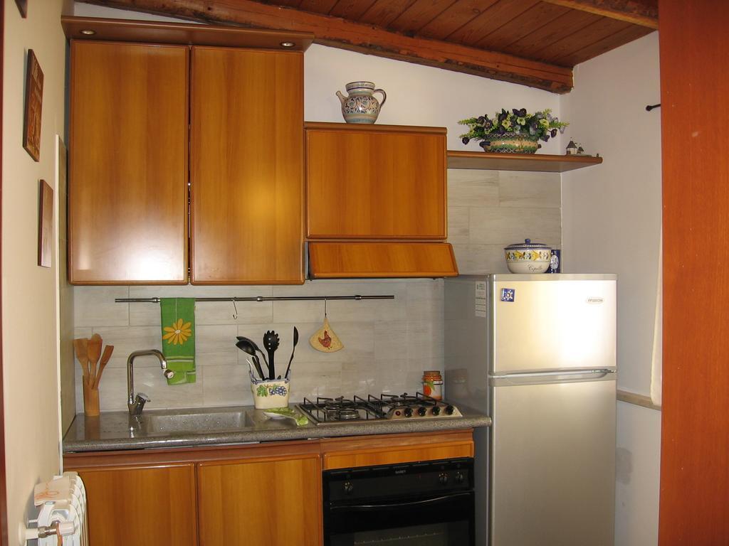 Appartamento Casa Rimar Balestrate Camera foto